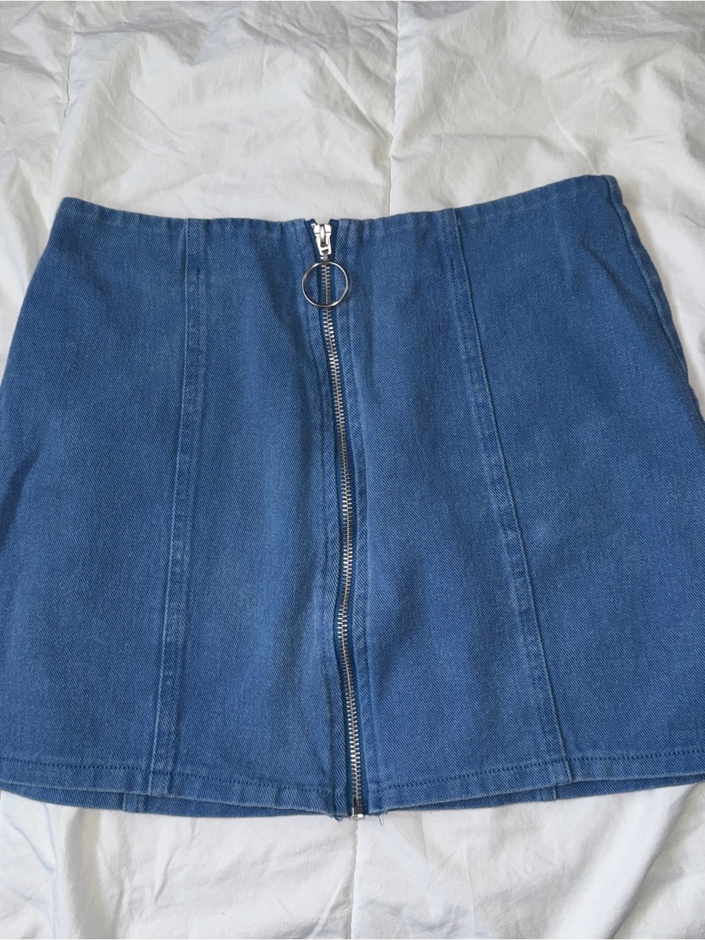 Chloe & Katie Blue Denim Zip-Front Mini Skirt with Ring Pull